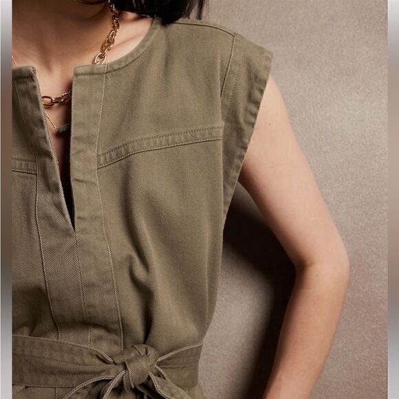 Banana Republic SPLIT-NECK MINI DRESS - Picture 3 of 7